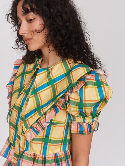 model:Seren wears size S and is 5’8”